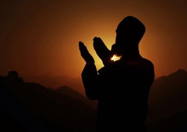 Ya Allah, Lepaskan Aku Dari Dosa