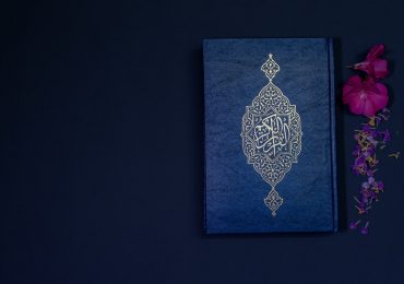 Obati Penyakit Dengan Qur’an, Bukan Musik